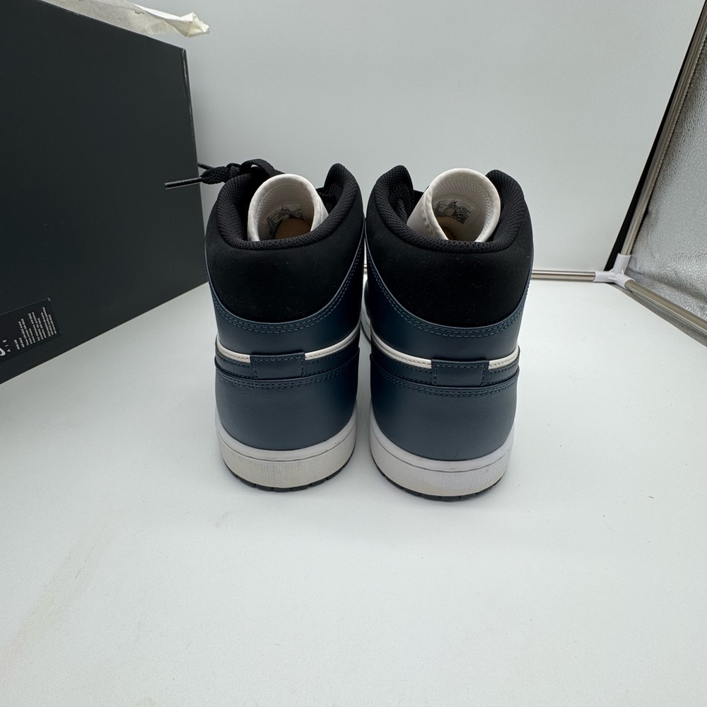 Jordan 1 mid armory navy - Picture 6 of 7